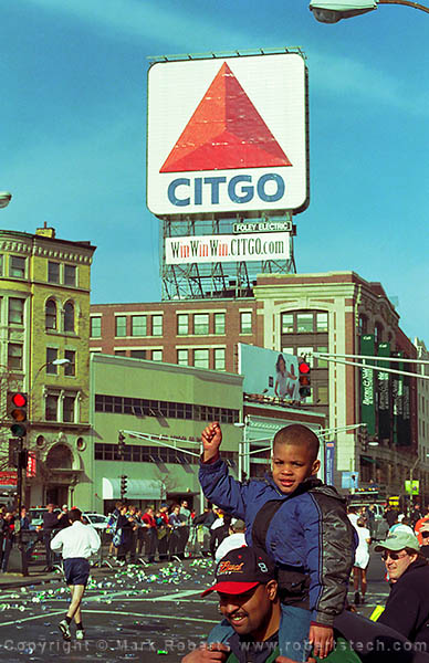 Boston Marathon, 2001 - Race Fans Near Kenmore Square