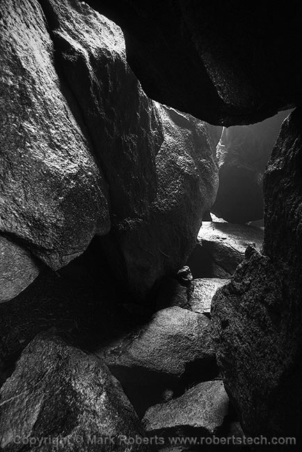 Boulders in Black & White - 7d501991